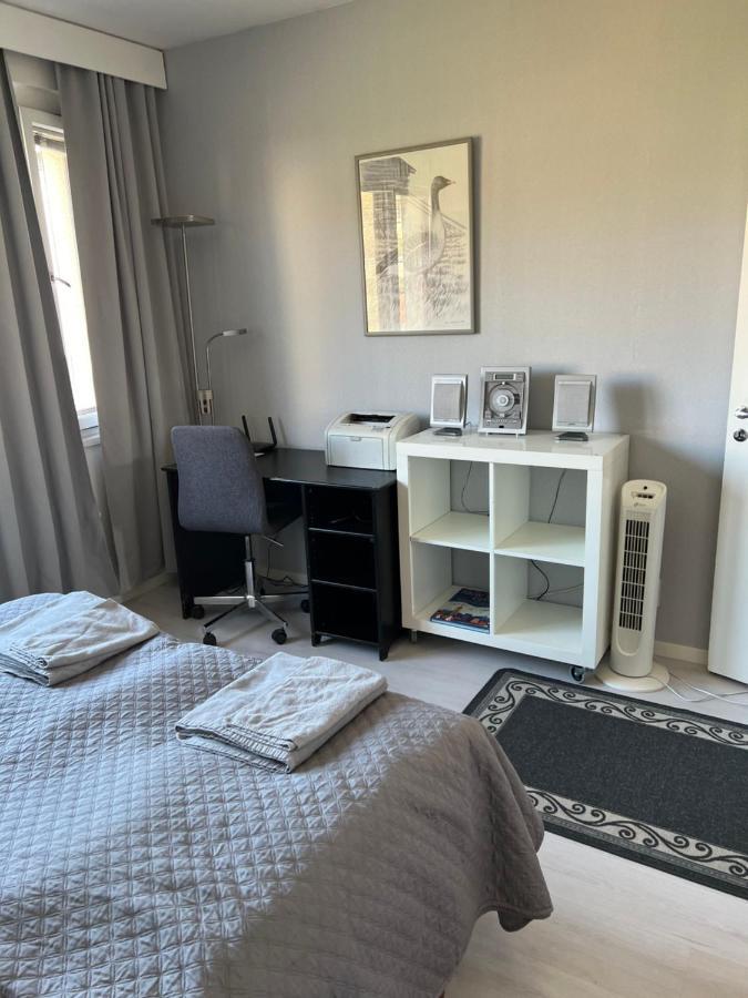 Kemi City L Near Snowcastle, 2 Rooms, Kitchen, Glazed Balcony, Free Parking On Street מראה חיצוני תמונה